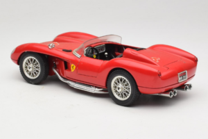 Ferrari 250 Testa Rossa #4 Punainen Replacement Box 1957 Bburago 1:18 3007-R6 Metalli — kuva 7 / 8