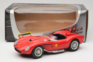 Ferrari 250 Testa Rossa #4 Punainen Replacement Box 1957 Bburago 1:18 3007-R6 Metalli — kuva 8 / 8