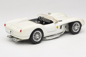 Ferrari 250 Testa Rossa Valkoinen Replacement Box Bburago 1:18 3007-R3 Metalli — kuva 3 / 8