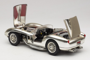 Ferrari 250 Testa Rossa Chrome Hopea Bburago 1:18 3007-C1 Metalli — kuva 5 / 8