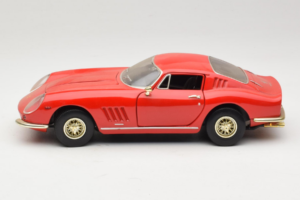 Ferrari 275 GTB/4 Punainen ERTL 1:18 7493-P1 Metalli — kuva 4 / 8