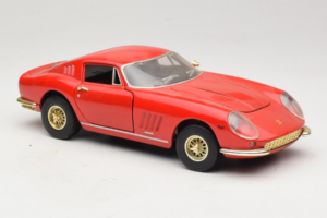 Ferrari 275 GTB/4 Punainen ERTL 1:18 7493-P1 Metalli — kuva 6 / 8