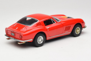Ferrari 275 GTB/4 Punainen Palmulla Konepellillä ERTL 1:18 7483-P1 Metalli — kuva 3 / 8