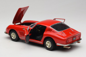 Ferrari 275 GTB/4 Punainen Palmulla Konepellillä ERTL 1:18 7483-P1 Metalli — kuva 5 / 8