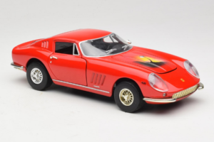Ferrari 275 GTB/4 Punainen Palmulla Konepellillä ERTL 1:18 7483-P1 Metalli — kuva 6 / 8