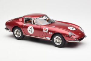 Ferrari 275 GTB/C #4 RAC Tourist Trophy 1966 CMC 1:18 M-213 Metalli — kuva 4 / 6