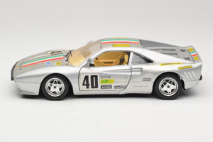 Ferrari 288 GTO #40 Hopea 1984 Bburago 1:18 3027-S1 Metalli — kuva 4 / 8