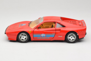 Ferrari 288 GTO PPG Auto Refinish Punainen Bburago 1:18 3027-P2 Metalli — kuva 4 / 8