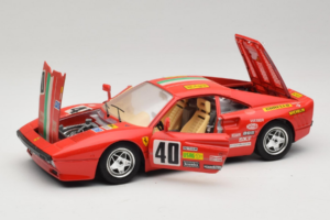 Ferrari 288 GTO Rally #40 Punainen 1986 Bburago 1:18 3057-P1 Metalli — kuva 2 / 8