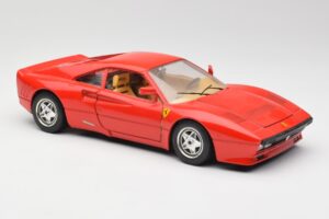 Ferrari 288 GTO Punainen Bburago 1:18 3027 Metalli — kuva 6 / 8