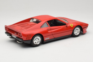 Ferrari 288 GTO Punainen Tonka 1:18 3233 Metalli — kuva 3 / 8