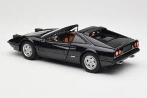 Ferrari 308 GTS Musta Hot Wheels 1:18 P9899 Metalli — kuva 7 / 8