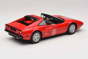 Ferrari 308 GTS Punainen Star Collection Magnum P.I. Hot Wheels 1:18 P9908 Metalli — kuva 2 / 6
