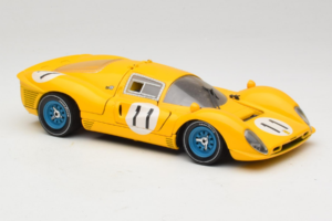 Ferrari 330 P4 #11 Keltainen Spa-Francorchamps 1967 Eagles Race 1:18 38007-Y1 Metalli — kuva 6 / 8