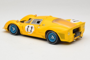 Ferrari 330 P4 #11 Keltainen Spa-Francorchamps 1967 Eagles Race 1:18 38007-Y1 Metalli — kuva 7 / 8