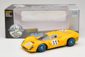 Ferrari 330 P4 #11 Keltainen Spa-Francorchamps 1967 Eagles Race 1:18 38007-Y1 Metalli — kuva 8 / 8
