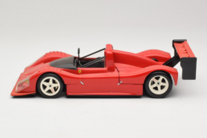 Ferrari 333 SP Punainen Valkoisilla Vanteilla Hot Wheels 1:18 29230 Metalli — kuva 4 / 8