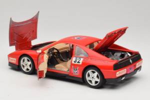 Ferrari 348 TB #32 Pirelli Punainen 1989 Bburago 1:18 3039-P1 Metalli — kuva 5 / 8