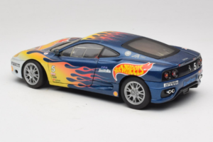 Ferrari 360 Modena Challenge #5 Hot Wheels Purple Fire Livery 1999 Bburago 1:18 29619 Metalli — kuva 7 / 8