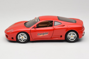 Ferrari 360 Modena Energizer Punainen Bburago 1:18 3358-P3 Metalli — kuva 4 / 8
