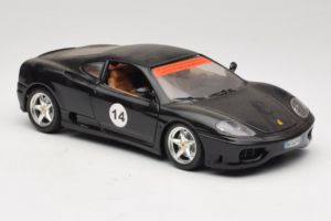 Ferrari 360 Modena #14 Musta Rajoitettu Painos Bburago 1:18 3368-B1 Metalli — kuva 6 / 8