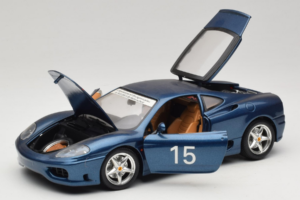 Ferrari 360 Modena #15 Rajoitettu Painos Sininen Metallic Bburago 1:18 3358-F1 Metalli — kuva 2 / 8