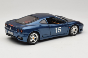 Ferrari 360 Modena #15 Rajoitettu Painos Sininen Metallic Bburago 1:18 3358-F1 Metalli — kuva 3 / 8