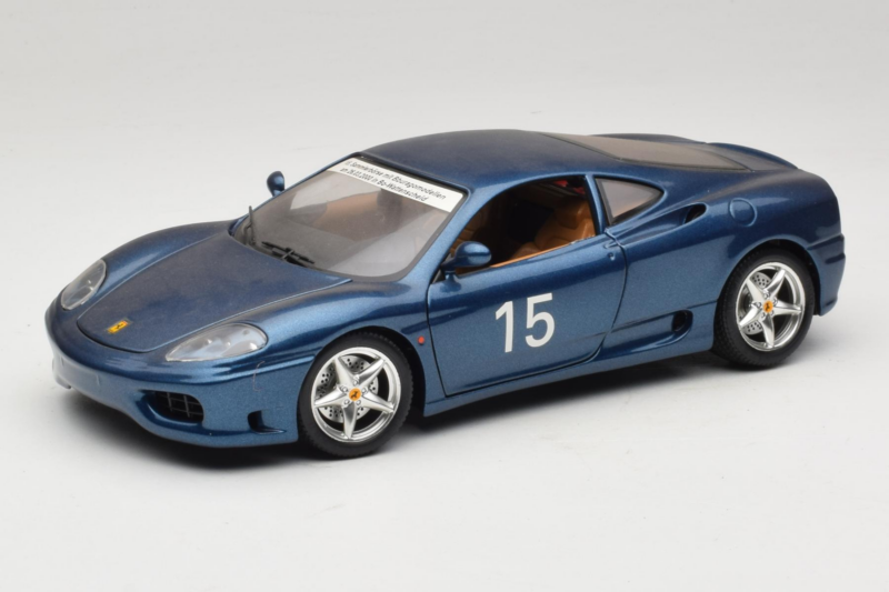 Ferrari 360 Modena #15 Rajoitettu Painos Sininen Metallic Bburago 1:18 3358-F1 Metalli