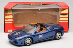 Ferrari 360 Modena Targa Rajoitettu Painos 333 kpl Violetti Metallic Bburago 1:18 3348-F1 Metalli — kuva 8 / 8