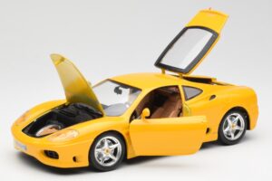 Ferrari 360 Modena Keltainen Bburago 1:18 3368 Metalli — kuva 2 / 8