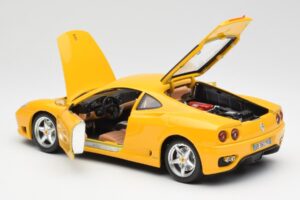 Ferrari 360 Modena Keltainen Bburago 1:18 3368 Metalli — kuva 5 / 8
