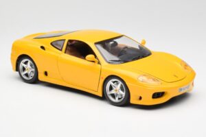 Ferrari 360 Modena Keltainen Bburago 1:18 3368 Metalli — kuva 6 / 8