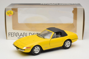 Ferrari 365 GTS/4 Daytona Avoauto Keltainen Techno Giodi 1:18 740028 Metalli — kuva 8 / 8