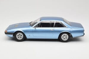 Ferrari 365 GT4 2+2 Sininen KK-Scale 1:18 KKDC180162 Metalli — kuva 3 / 6