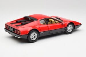 Ferrari 365 GT4/BB Punainen Kyosho 1:18 08173R Metalli — kuva 3 / 8