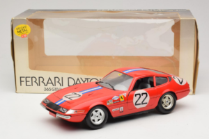 Ferrari 365 GTB/4 Daytona #22 Punainen 1969 Techno Giodi 1:18 40011-P1 Metalli — kuva 8 / 8