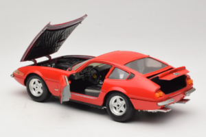 Ferrari 365 GTB/4 Daytona Punainen Techno Giodi 1:18 40011-P2 Metalli — kuva 5 / 8