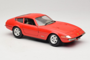 Ferrari 365 GTB/4 Daytona Punainen Techno Giodi 1:18 40011-P2 Metalli — kuva 6 / 8