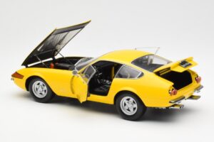 Ferrari 365 GTB/4 Daytona Keltainen Kyosho 1:18 08162Y Metalli — kuva 5 / 8
