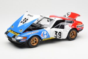 Ferrari 365 GTB/4 #39 J-C. Andruet / Lena 24 Hours of Le Mans 1972 Kyosho 1:18 08164E Metalli — kuva 2 / 8