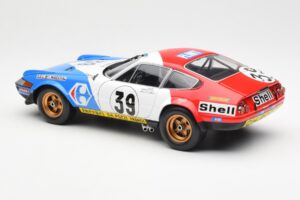 Ferrari 365 GTB/4 #39 J-C. Andruet / Lena 24 Hours of Le Mans 1972 Kyosho 1:18 08164E Metalli — kuva 7 / 8