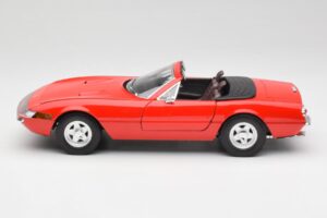 Ferrari 365 GTS Punainen Solido 1:18 8017 Metalli — kuva 4 / 8