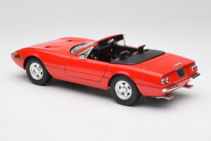 Ferrari 365 GTS Punainen Solido 1:18 8017 Metalli — kuva 7 / 8