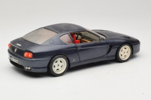 Ferrari 456 GT Dark Blue Metallic Bburago 1:18 3036-B2 Metalli — kuva 3 / 8