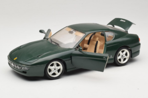 Ferrari 456 GT Tummanvihreä Bburago 1:18 3046-GR1 Metalli — kuva 2 / 8