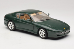 Ferrari 456 GT Tummanvihreä Bburago 1:18 3046-GR1 Metalli — kuva 6 / 8