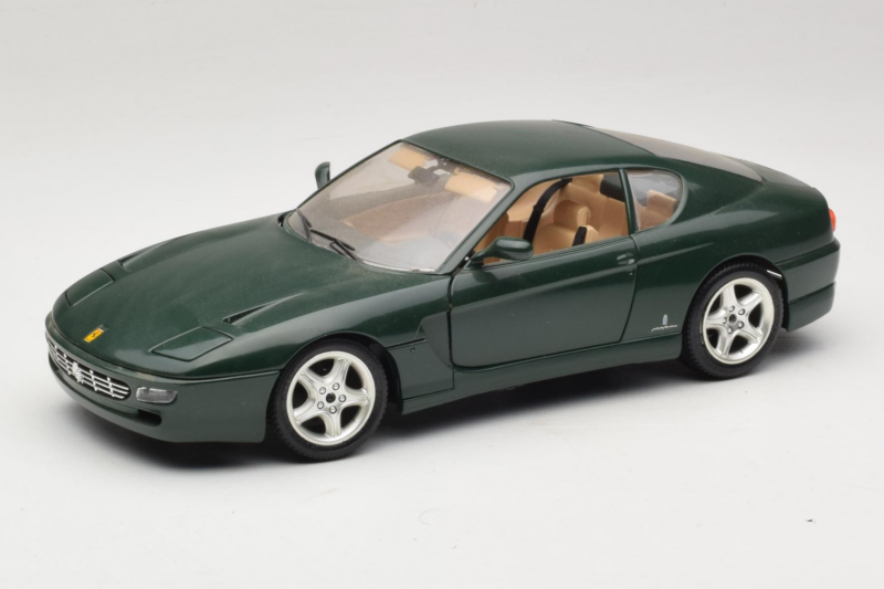 Ferrari 456 GT Tummanvihreä Bburago 1:18 3046-GR1 Metalli