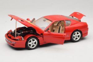 Ferrari 456 GT Ferrari Model Club Punainen Bburago 1:18 3036-P1 Metalli — kuva 2 / 8