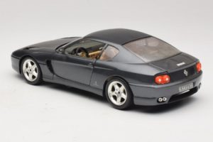 Ferrari 456 GT Harmaa Metallic Bburago 1:18 3036-G1 Metalli — kuva 7 / 8