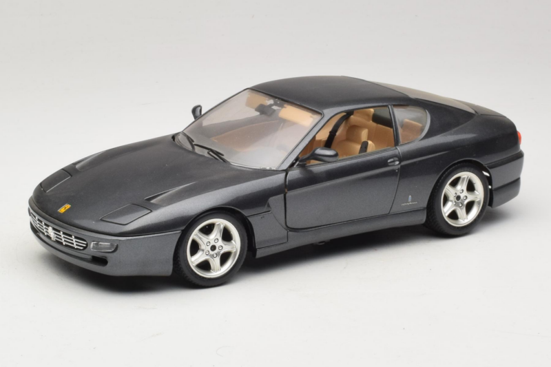 Ferrari 456 GT Harmaa Metallic Bburago 1:18 3036-G1 Metalli